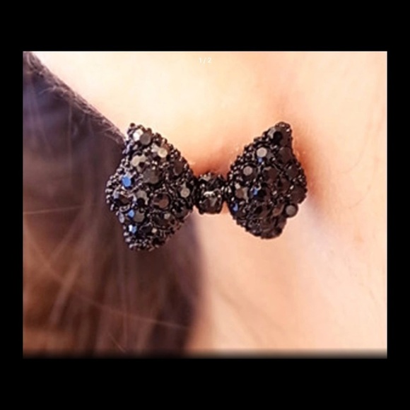 DAINTY BLACK RHINESTONE BOWTIE STUD EARRINGS #315 - Picture 1 of 2